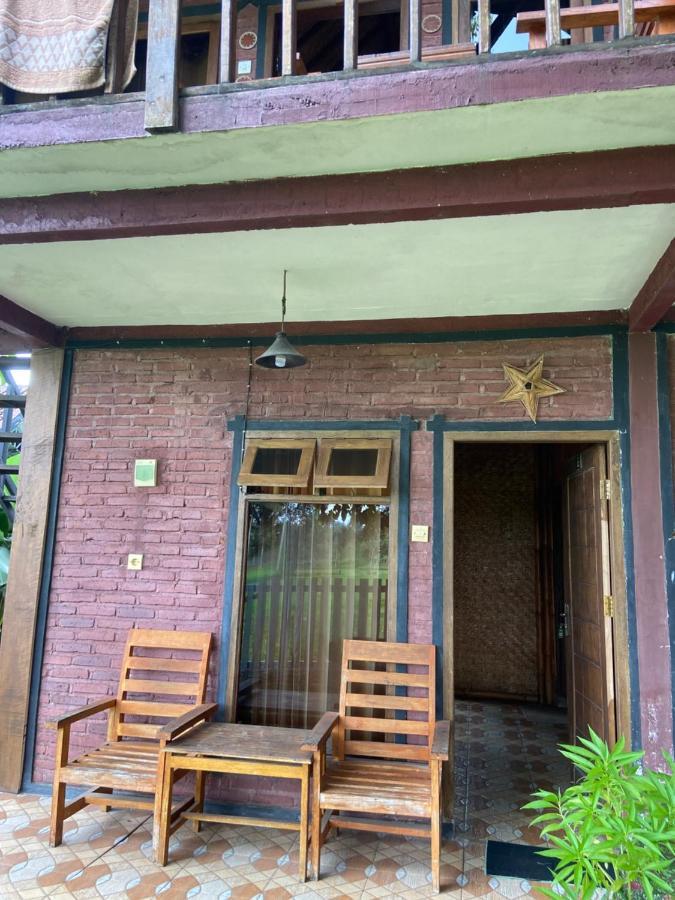 Edrian Bungalows Tetebatu Eksteriør bilde