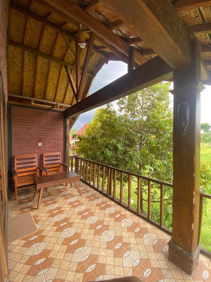 Edrian Bungalows Tetebatu Eksteriør bilde
